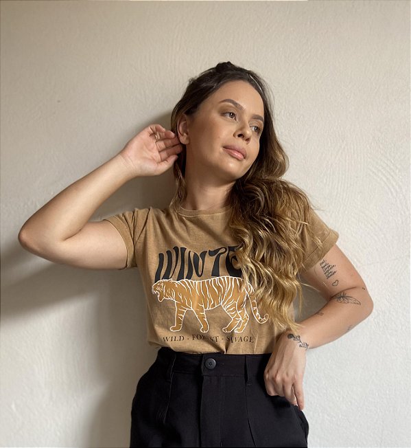 TSHIRT CARAMELO ESTAMPADA MAIZE