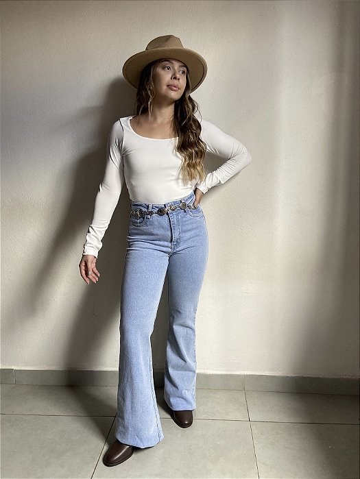 CALÇA FLARE JEANS CLARA ALMEIDA
