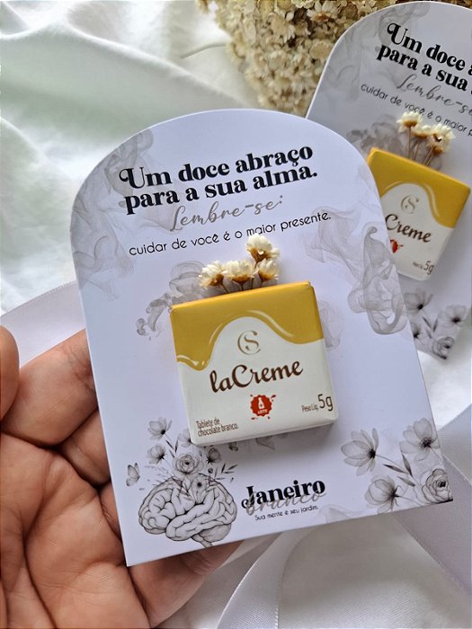 Card com flor sempre viva e Cacau Show - Janeiro Branco