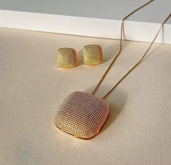CONJUNTO DOURADO COLAR E BRINCOS QUADRADOS COM MICRO ESFERAS