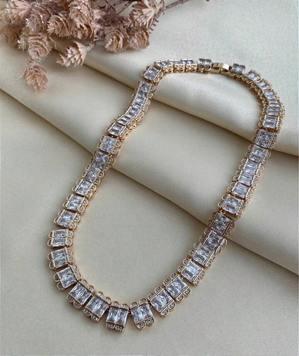 COLAR DOURADO ZIRCÔNIAS