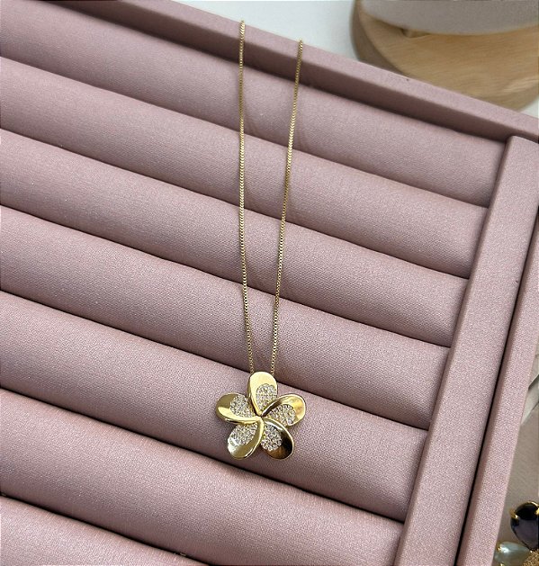 COLAR DOURADO VENEZIANA PINGENTE FLOR CRAVEJADA