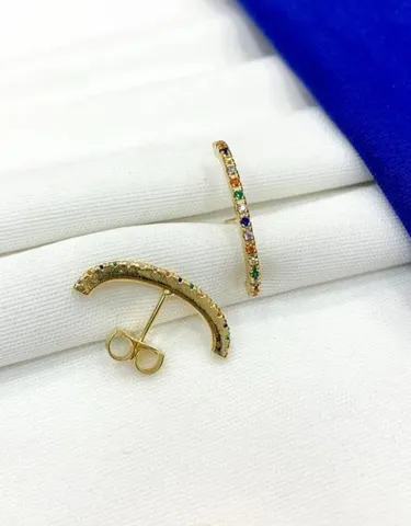 BRINCO DOURADO FIO CRAVEJADO