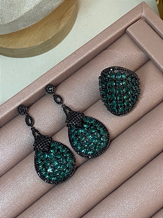 CONJUNTO RÓDIO NEGRO COM PEDRA VERDE