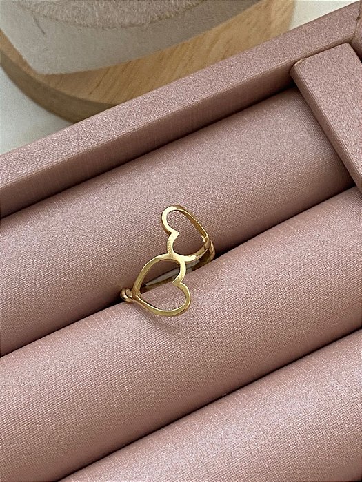 ANEL DOURADO DOIS CORAÇÕES