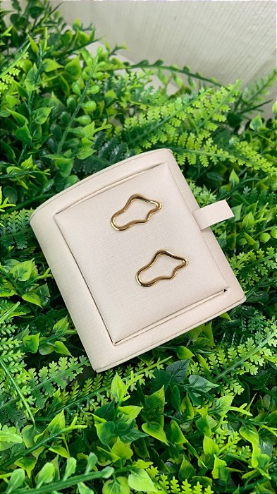 BRINCO ORGÂNICO DOURADO