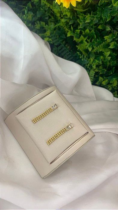BRINCO CRAVEJADO DOURADO