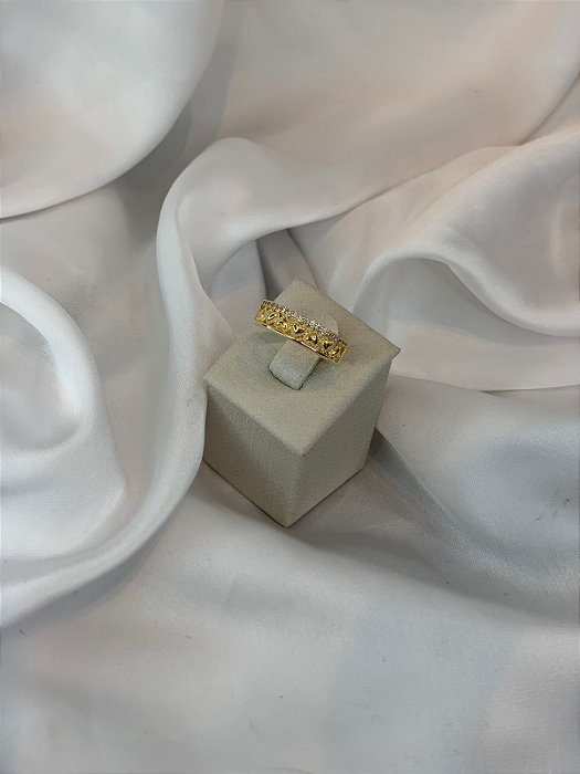 ANEL DOURADO CRAVEJADO
