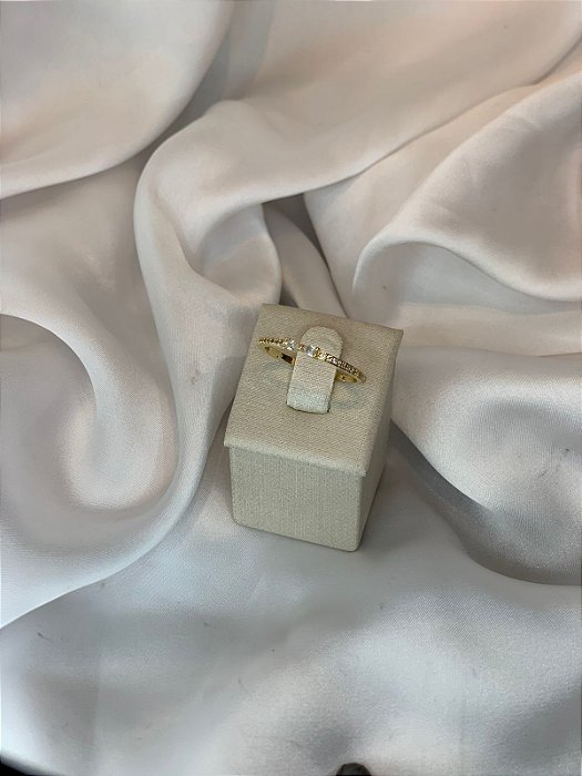ANEL CRAVEJADO DOURADO