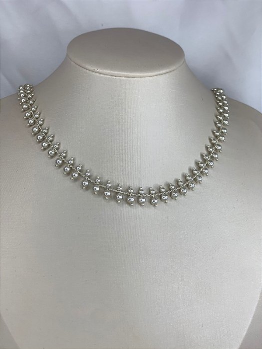 COLAR PRATA COM BOLINHAS