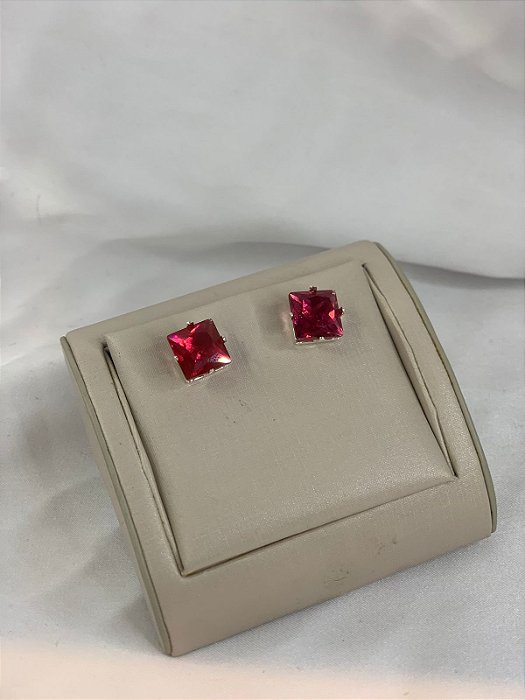 BRINCO QUADRADO PRATA COM PEDRA ROSA