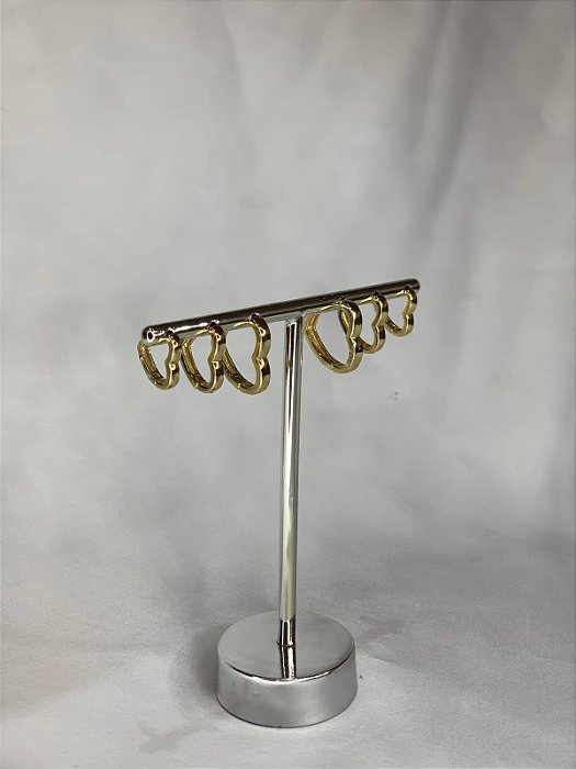 BRINCO TRIO DE CORAÇÃO DOURADO