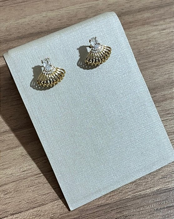 BRINCO COM ZIRCONIA OURO