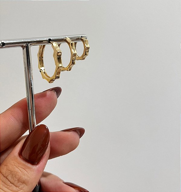 TRIO DE ARGOLINHAS OCTAGONAL OURO