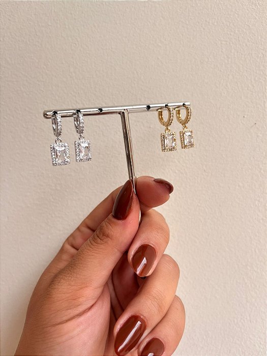 BRINCO ARGOLA CLIC COM ZIRCONIA CRAVEJADA OURO