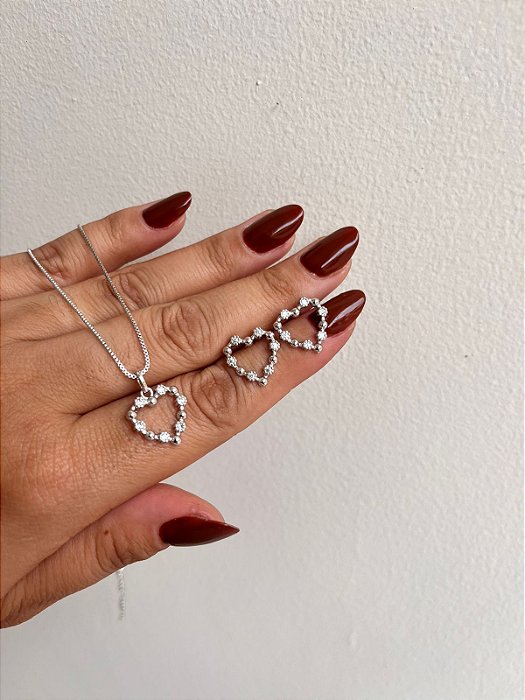 CONJUNTO CORAÇÃO COM ZIRCONIAS RODIO