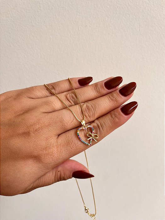 COLAR CORAÇÃO LAÇO COLORS