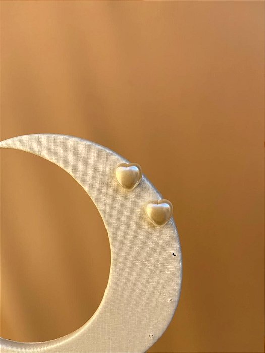 DUO DE BRINCOS CORAÇÕES PÉROLA