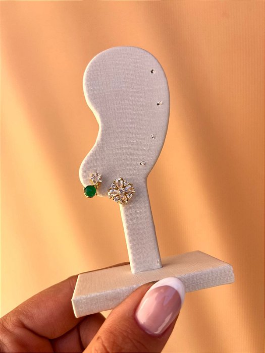 DUO DE BRINCOS COM ZIRCONIA