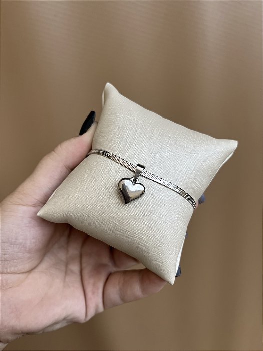 PULSEIRA FITA AÇO INOX COM CORAÇÃO SILVER