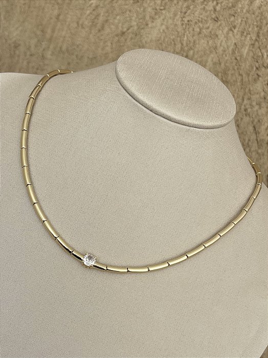 Colar canutilho com ponto de Luz