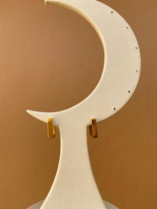 BRINCO ARGOLA QUADRADA DOURADO AÇO INOX