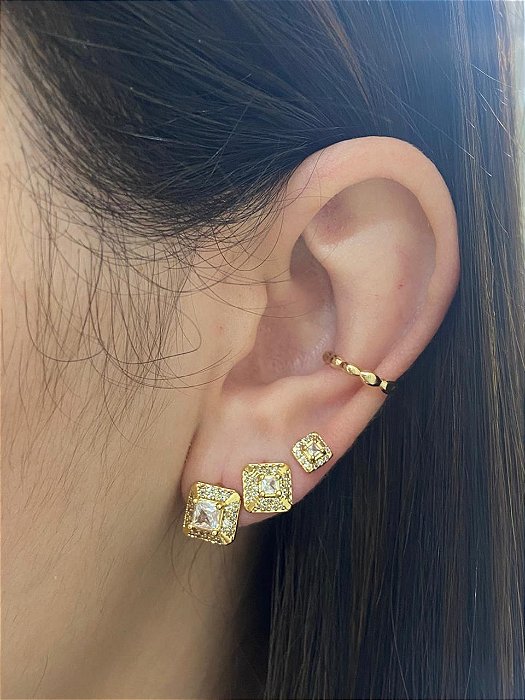 BRINCO TRIO QUADRADO CRAVEJADO