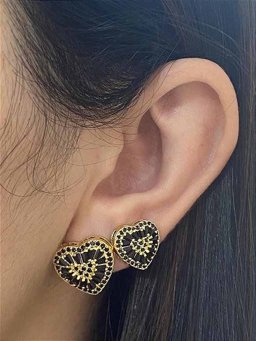 BRINCO DUO CORAÇÃO CRAV ZIRCÔNIA PRETA