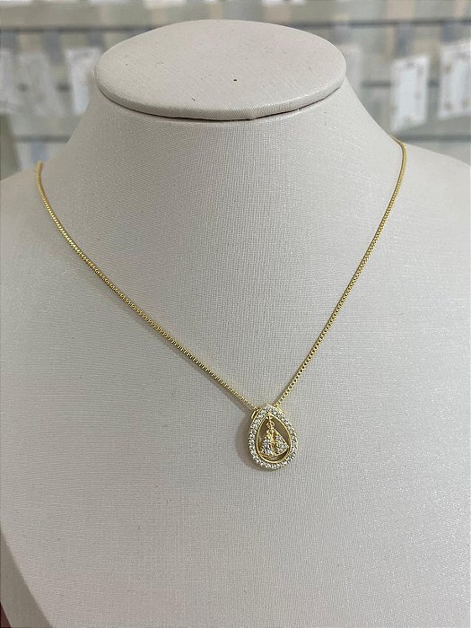 COLAR MALHA GOTA VAZADA NOSSA SENHORA CRAVEJADO CRISTAL