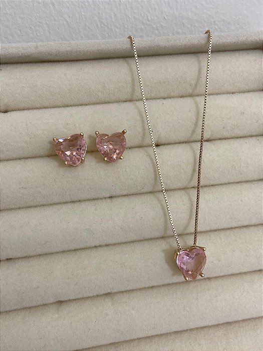CONJUNTO DOURADO ZIRCÔNIA CORAÇÃO ROSA BEBÊ