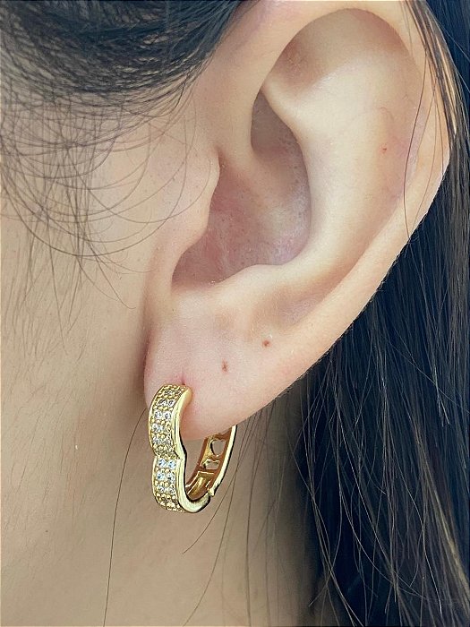 BRINCO CORAÇÃO CRAVEJADO DOURADO G