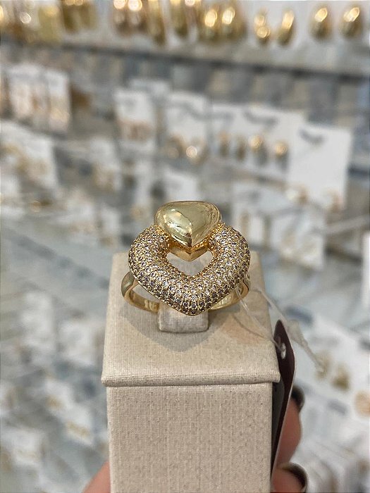 ANEL DOURADO CORAÇÃO CRAVEJADO