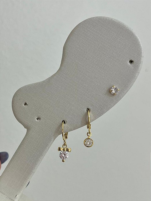 BRINCO TRIO INFANTIL LACINHO E PONTO DE LUZ DOURADO