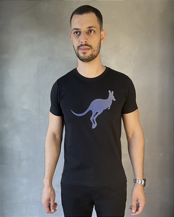 Camiseta Estampada Preta Ever Salth