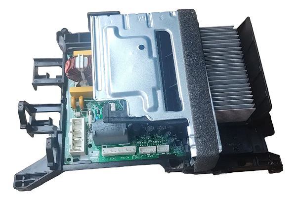 Placa Condensadora Ar-Condicionado Springer Midea Carrier 17222000041883