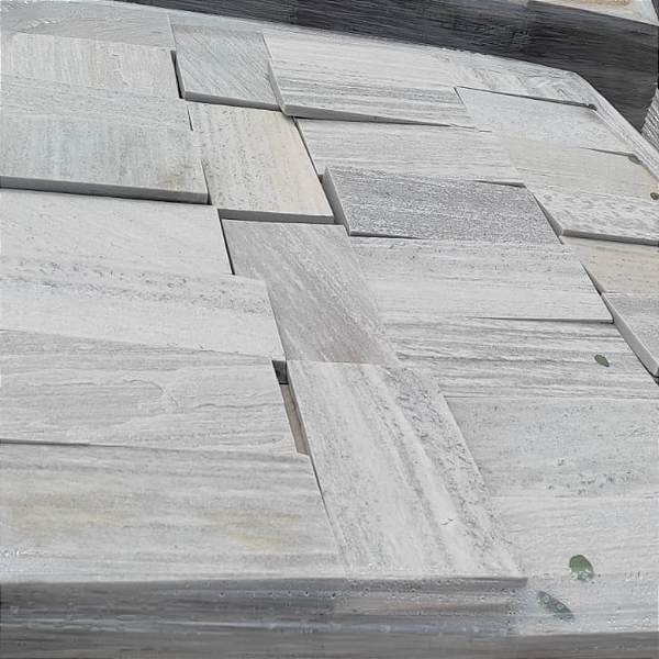 Pedra  São Tomé serrada 18x37
