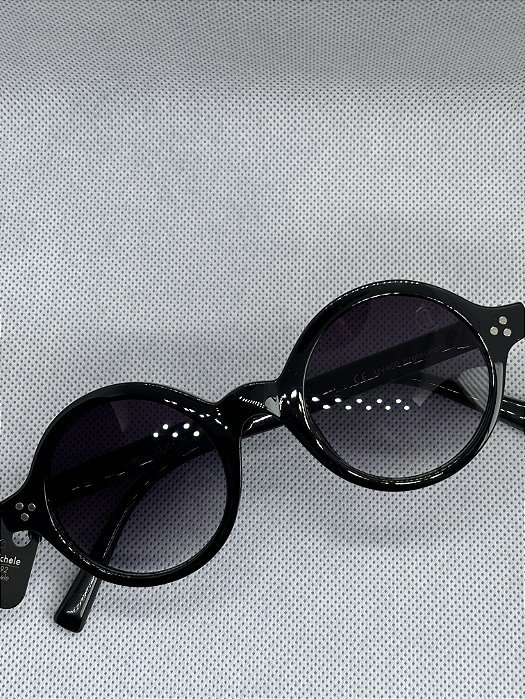 @ Óculos de sol redondo envernizado preto