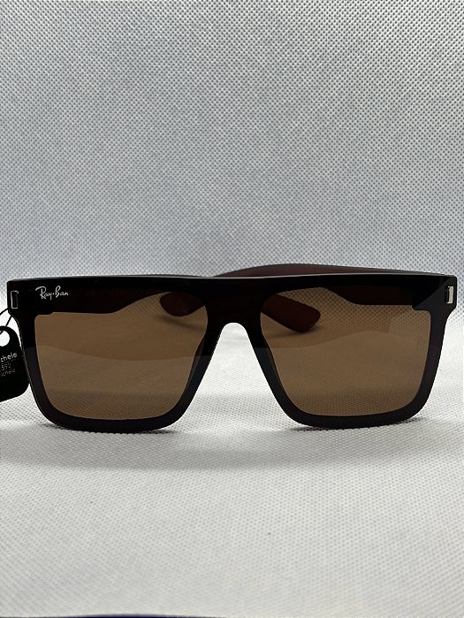 Óculos de sol quadrado marrom fosco RB