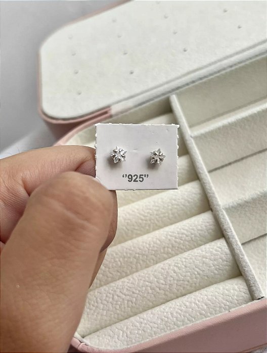 @ Brincos estrela de zircônia 5mm - Prata 925