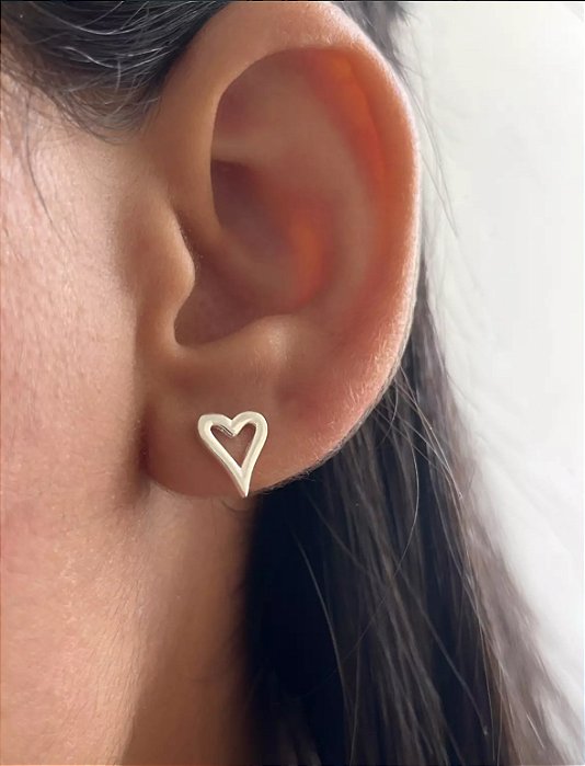 @ Brinco coração vazado 9x7mm - Prata 925