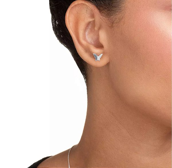 Brinco borboleta lisa dobrada 10x7mm - Prata 925