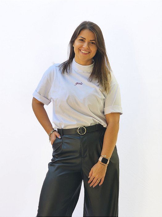 Camiseta Oversized Branca Gola Alta
