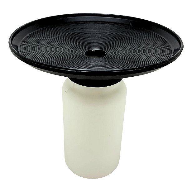 Copo Para Teste De Mastite  Fundo Preto Simples