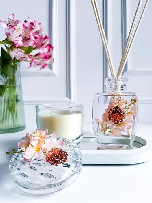 Kit Flor de Lótus Difusor de varetas + Vela Aromática Luxo + Bandeja Oval P.