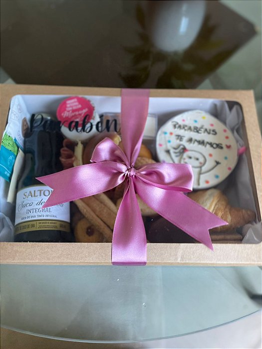 Cesta café com Bento cake