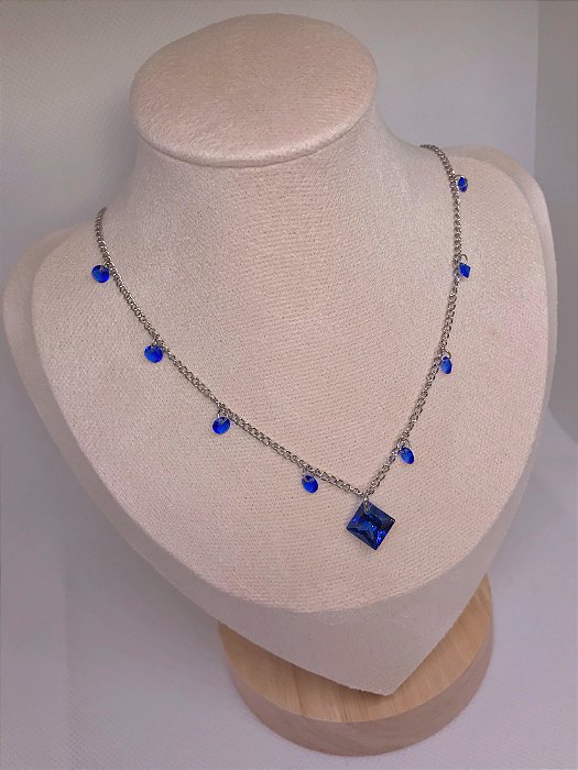 Chocker pedras azuis