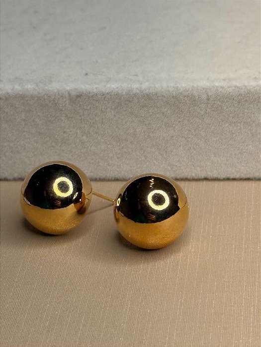 Brinco botão ouro 18k