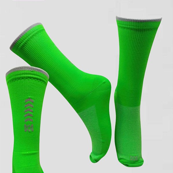 Meia Cano Médio Divertida Refletiva Verde em Poliamida