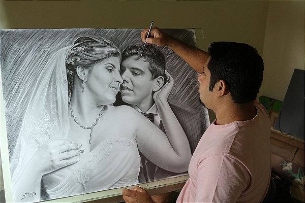 A SUA ENCOMENDA DE RETRATO REALISTA A LÁPIS, COM DUAS PESSOAS NO QUADRO, TAMANHO 66/96 cm.