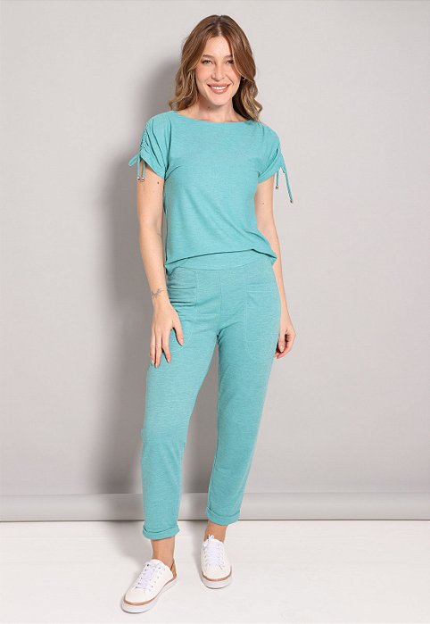 Calça Feminina Com Bolso Frontal Barra Italiana e Cós Alto Bella